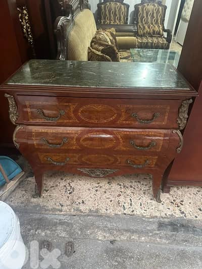 بهو مصري قديم انتيك خشب زان مرصع نحاس وج رخام  كتير مرتب