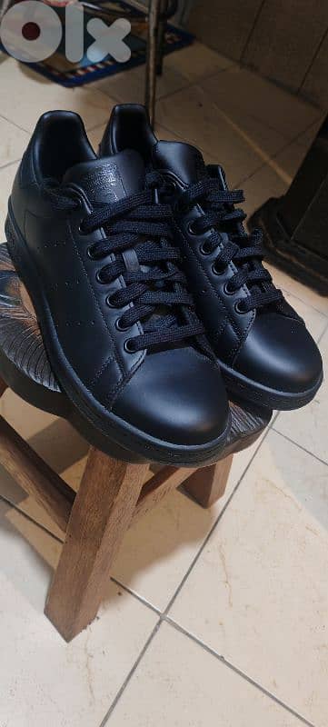 Adidas Stan Smith shoes original new  size 40 2
