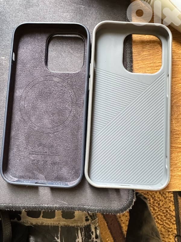 2 cover magsafe iphone 14 pro 10$ 1