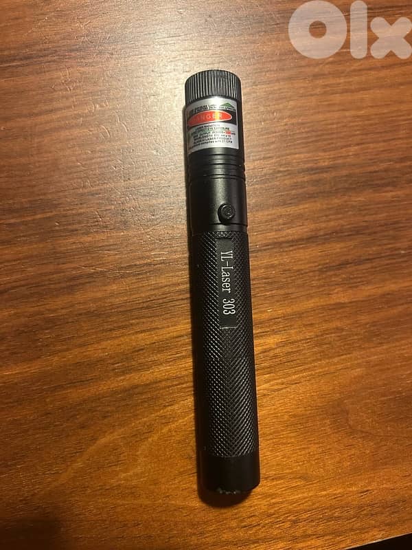 Green Laser Pointer VL-Laser 303 – Powerful & Clear 2