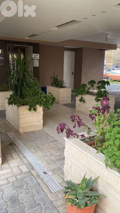 Apartment for sale in Sed El Baouchriyeh 165000$ شقة للبيع سد البوشرية