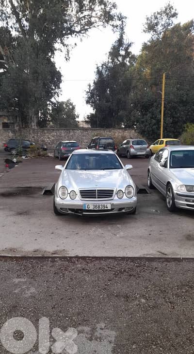 Mercedes-Benz CLK 230 2001