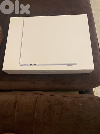 MackBook Air M4 256GB 16RAM Lightly Used