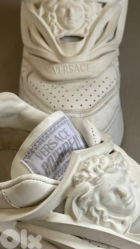 versace shoes authentic 4