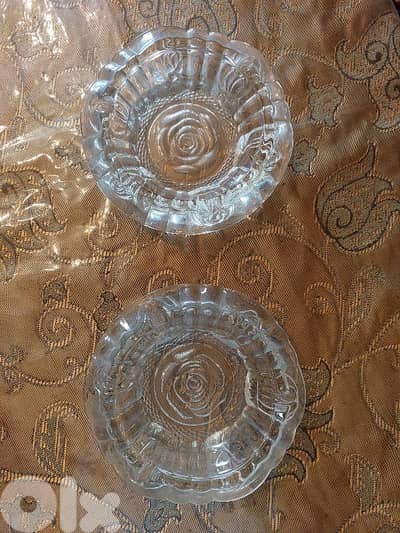 Old Glass Ashtray - 2 - منفضة زجاج قديمة عدد
