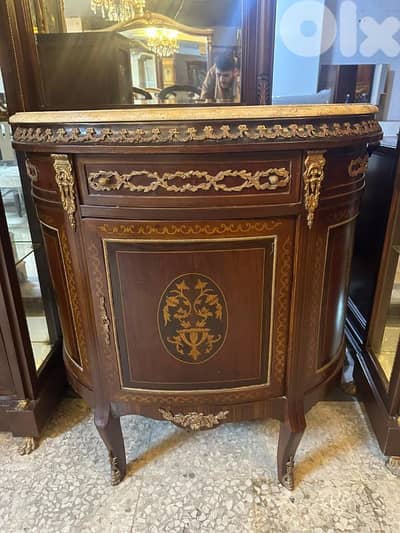 بهو مصري انتيك خشب زان مرصع نحاس وج رخام