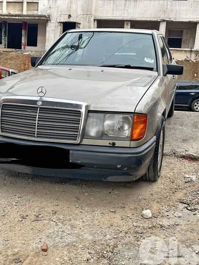 Mercedes-Benz E300 1986