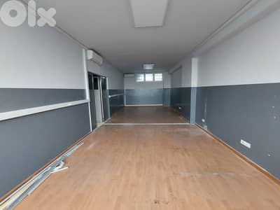 Office For Rent In Dora  مكتب للإيجار في الدورة