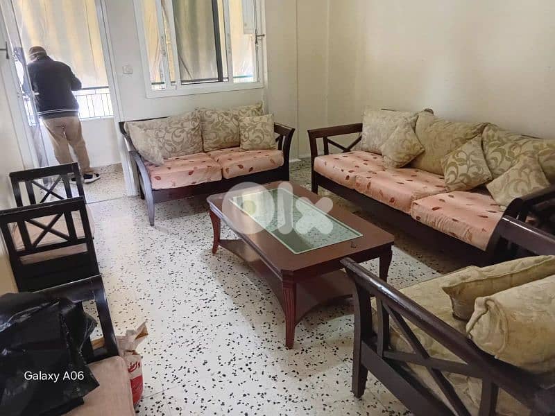 classic living room 1