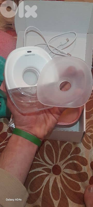 rechargeable Electric breast pump 2