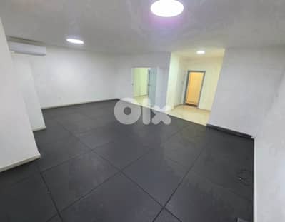 Great Condition Office For Rent In Baabda مكتب للاجار في بعبدا