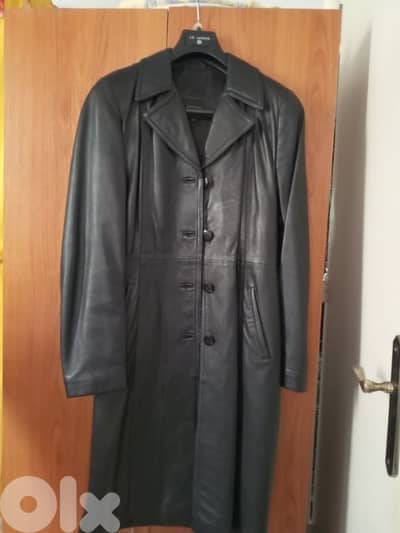 معطف طويل جلد أصلي اسود
