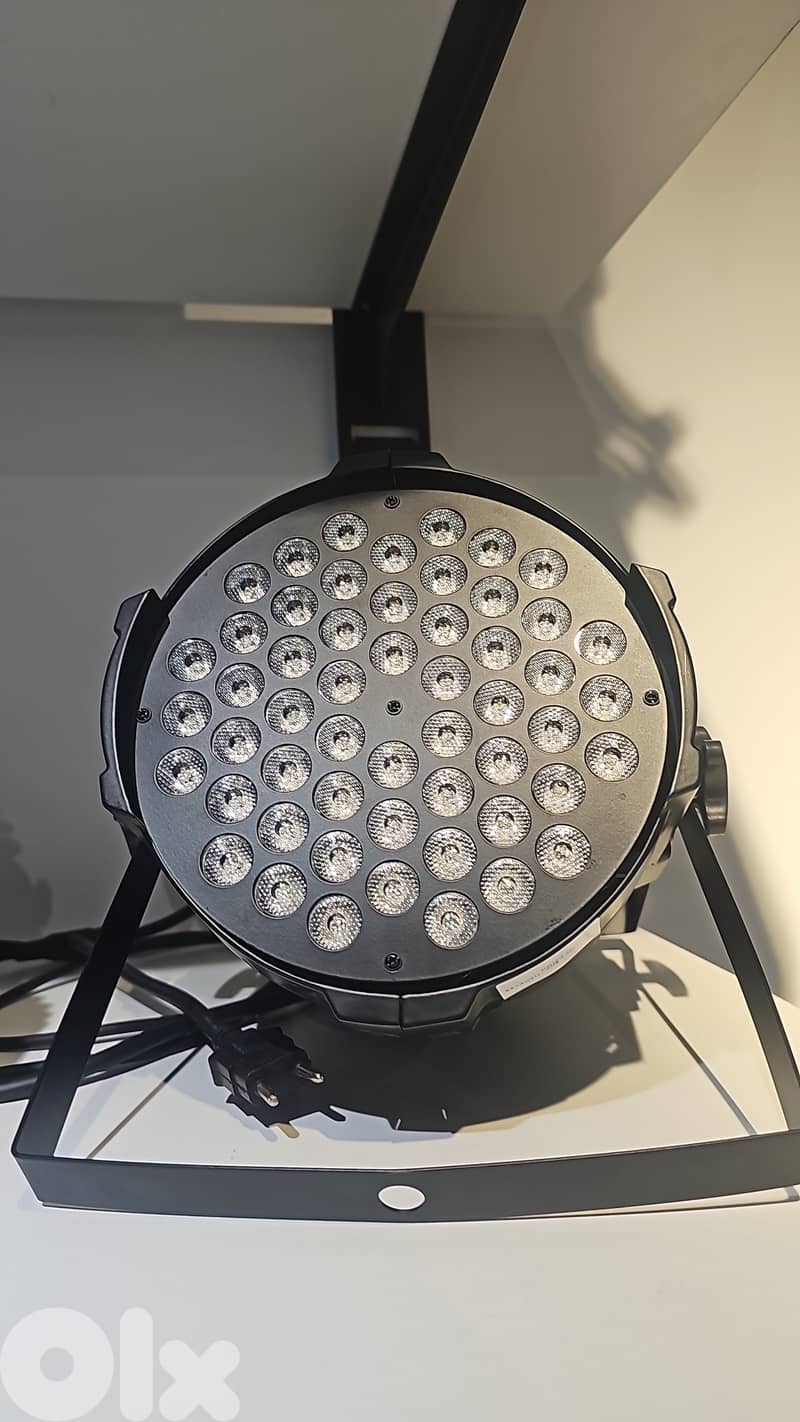 proffesionel stage equipments speakers/lightings/coneffti/co2/screen 7