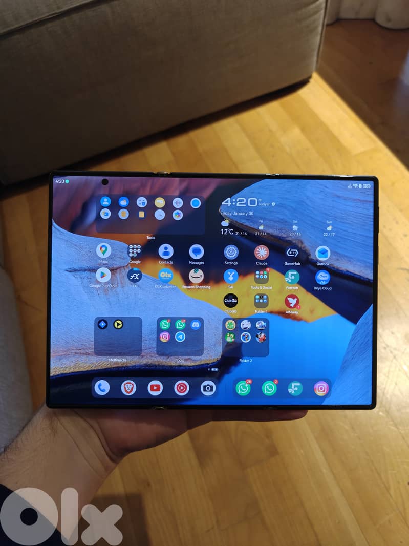 Huawei Mate XT Ultimate 1TB Tri-Fold - Like New 1