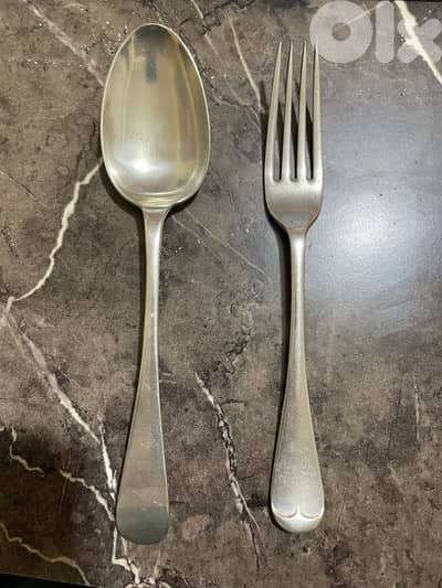 Elegant Elkington 20-Piece Antique English Siver-Plated flatware set