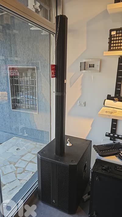 Portable Column PA System – Powerful & Clear Sound)