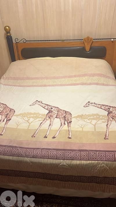 غرفة نوم كاملة للبيع – مستعمل