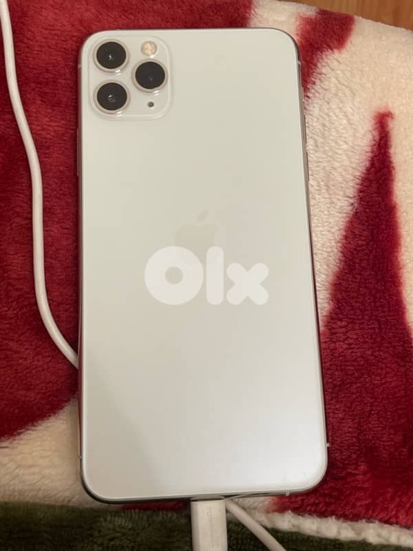 IPHONE 11 PRO MAX 512 GB like new 1