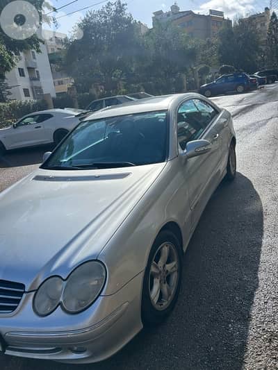 Mercedes-Benz CLK-Class 2003