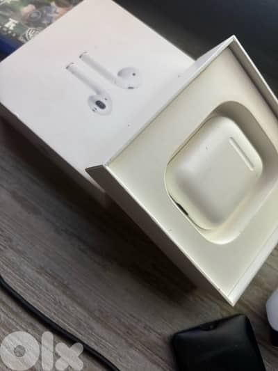airpods real + original charger and real box