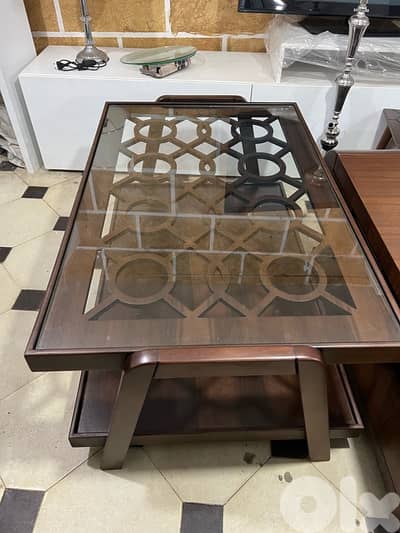 طاولة نص فراكي جديدة بسعر الجملة