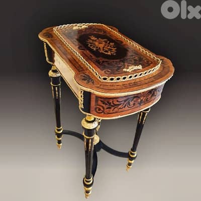 French table/ Jardinière Antique