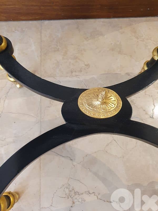 French table/ Jardinière Antique 11