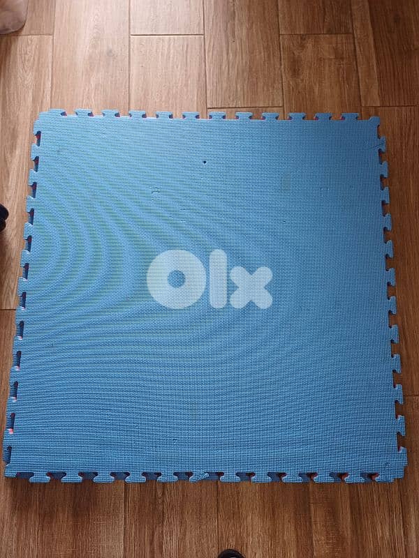 Adjustable Bench+70kg Weights+4 Axes+2 Puzzle Mat Gym Flooring 1mx1m 1
