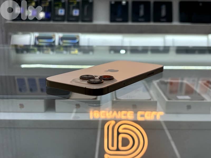 Available Iphone 16 Pro Max 1TB 2