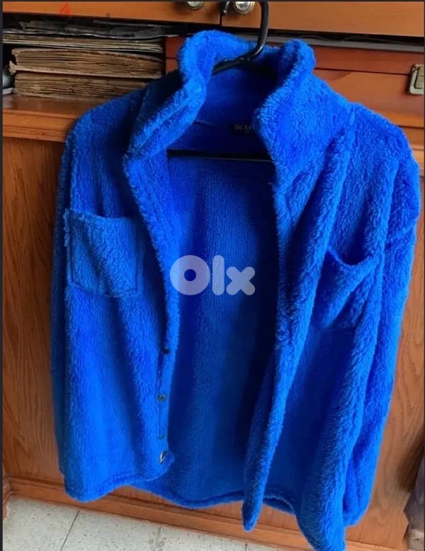 fur trendy coat size small light blue 1