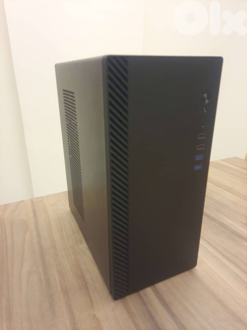 Mini Gaiming Desktop 1