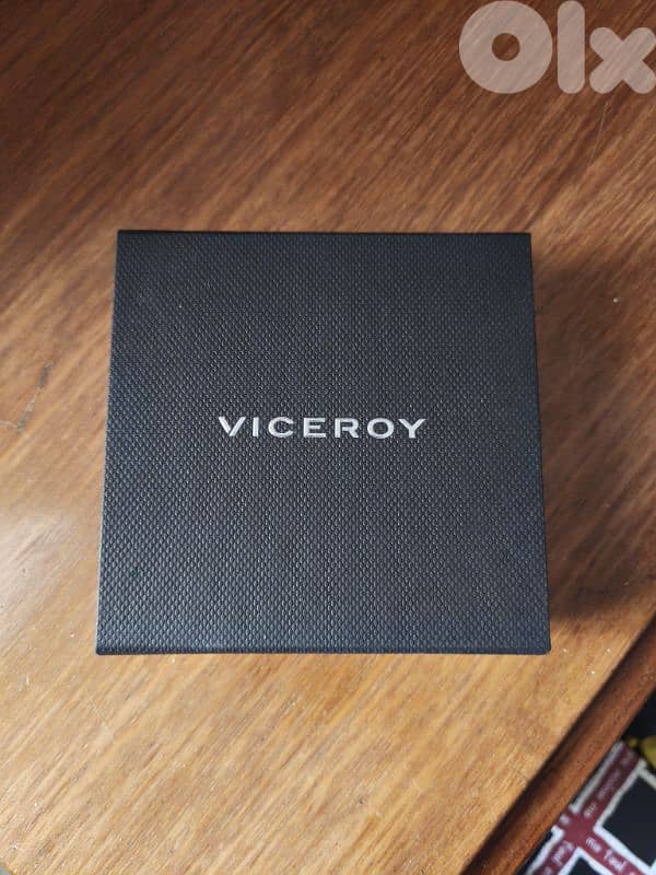 viceroy men bracelet still new never worn 1