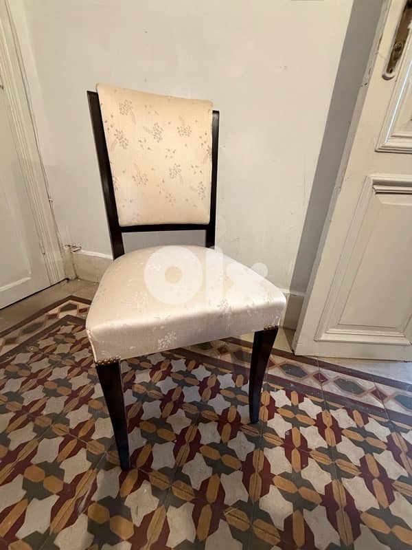 12 seater dining table with 2 buffet and mirror 14