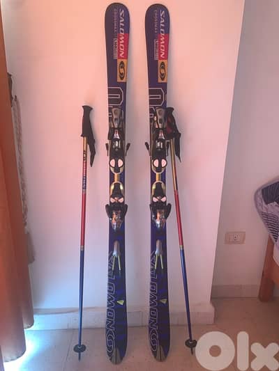 SALOMON Ski and Sticks (x2)