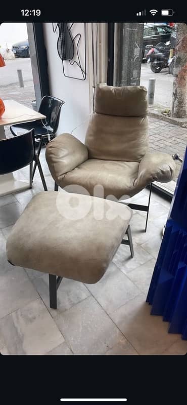 Jupiter lite leather armchair with armrests by arketipo فوتاي جلد