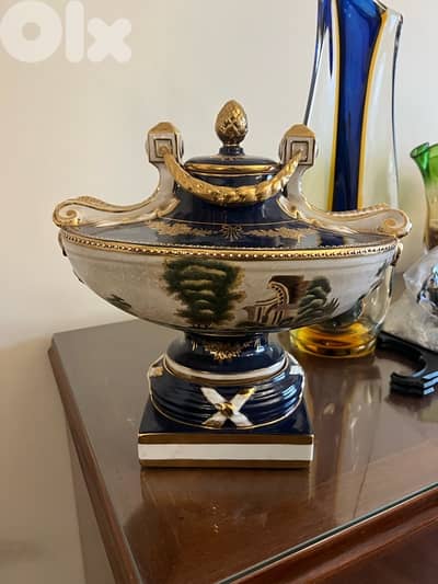 centrepiece sevres مطبقية ساڤر فرنسية ممضية اصلي تنزيل ماء ذهب روعة