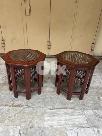 pair vintage table arabesc طاولة عدد ٢ اربسك شرقي قديم خارقين النضافة