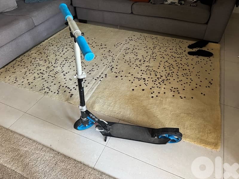 Decathlon Scooter 4