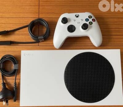 Xbox Series S + 2 Controllers + 39 Games (Full Account Included]