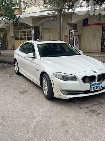 BMW 5-Series 2011