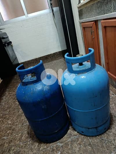 جرتين غاز ب حاله ممتازه