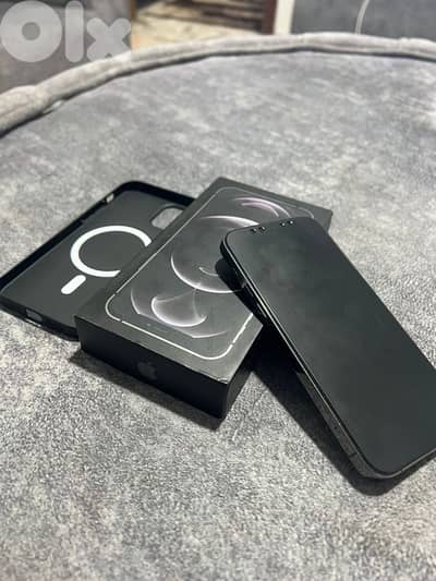 ip 12 pro super clean bh 87% face id on true ton on 256gb