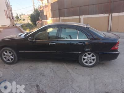 Mercedes-Benz C-Class 2001