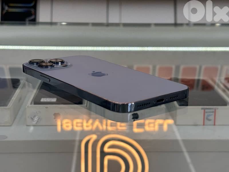 iPhone 13 Pro max 128  Super clean condition 2