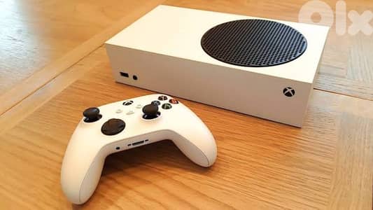 Xbox Series S (Used for 1 month - Travel reasons)