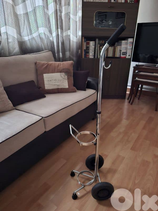 NEW stand for oxygen bottle 1