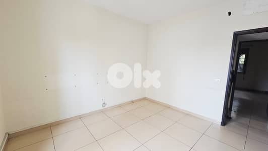 AH-HKL-468 Office  140 m² for rent in Sin el fil 24/7 electricity