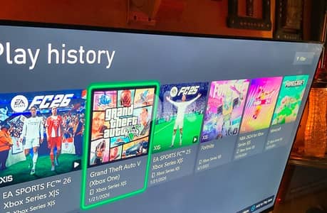 XBOX S 2 controllers  with 5 games and full  account game pass