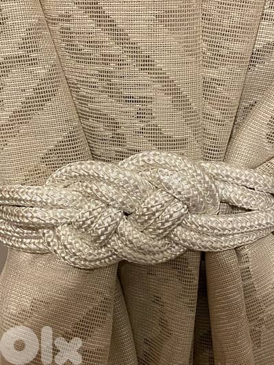 curtains ties - magnetic - white color