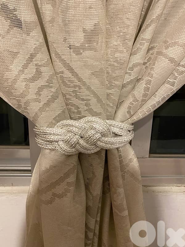 curtains ties - magnetic - white color 3